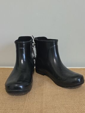 Sperry Black Short Waterproof Ankle Boots